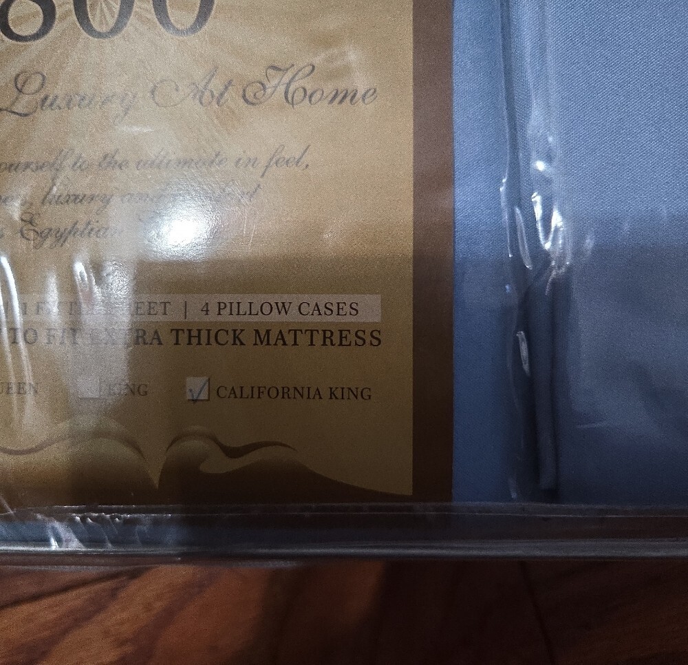 CALE Light Blue Sheet Set - Includes Pillowcases - Picture 3 of 4